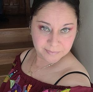 Meet your Posher, Gregoria